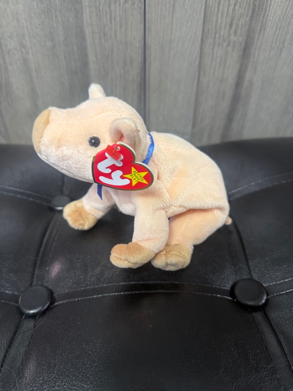 Retired Knuckles The Farm Pig 1999 Ty Beanie Babies Baby With Original Tag
